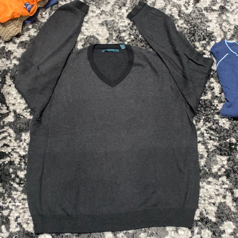 Perry Ellis Men’s Sweater